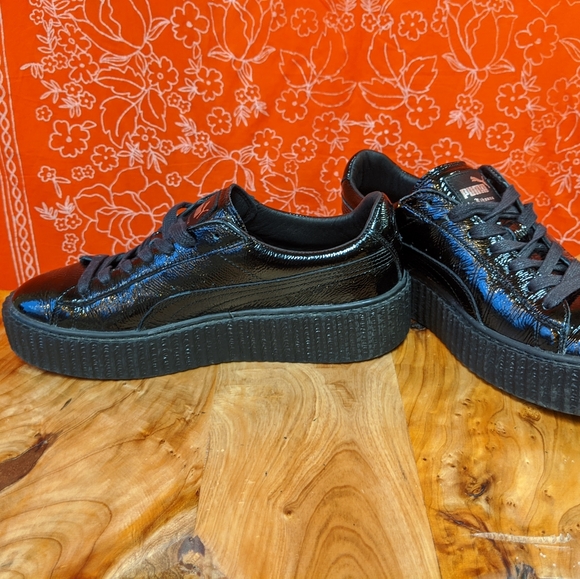 Puma by Rihanna Fenty Patent Sneakers 8.5 - Picture 6 of 7
